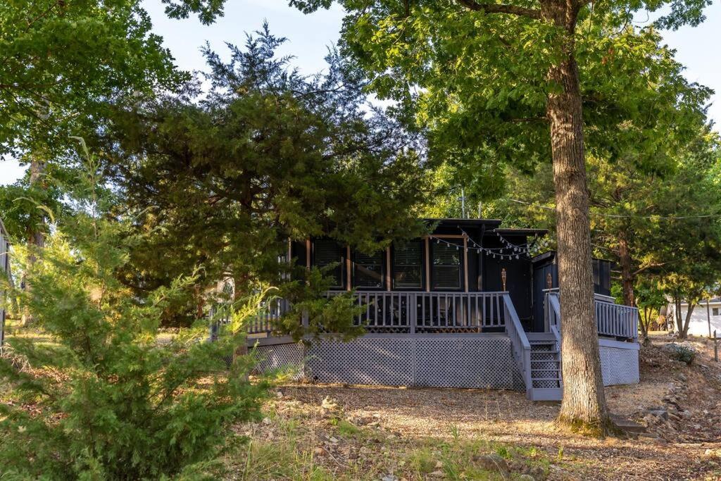 Funky Little Lakehouse - Private Dock And Sunset View Sunrise Beach エクステリア 写真
